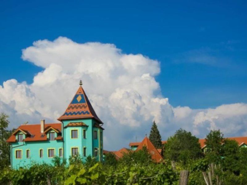 Vinski Dvor Palic Ngoại thất bức ảnh