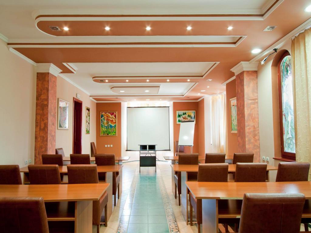 Vinski Dvor Palic Ngoại thất bức ảnh