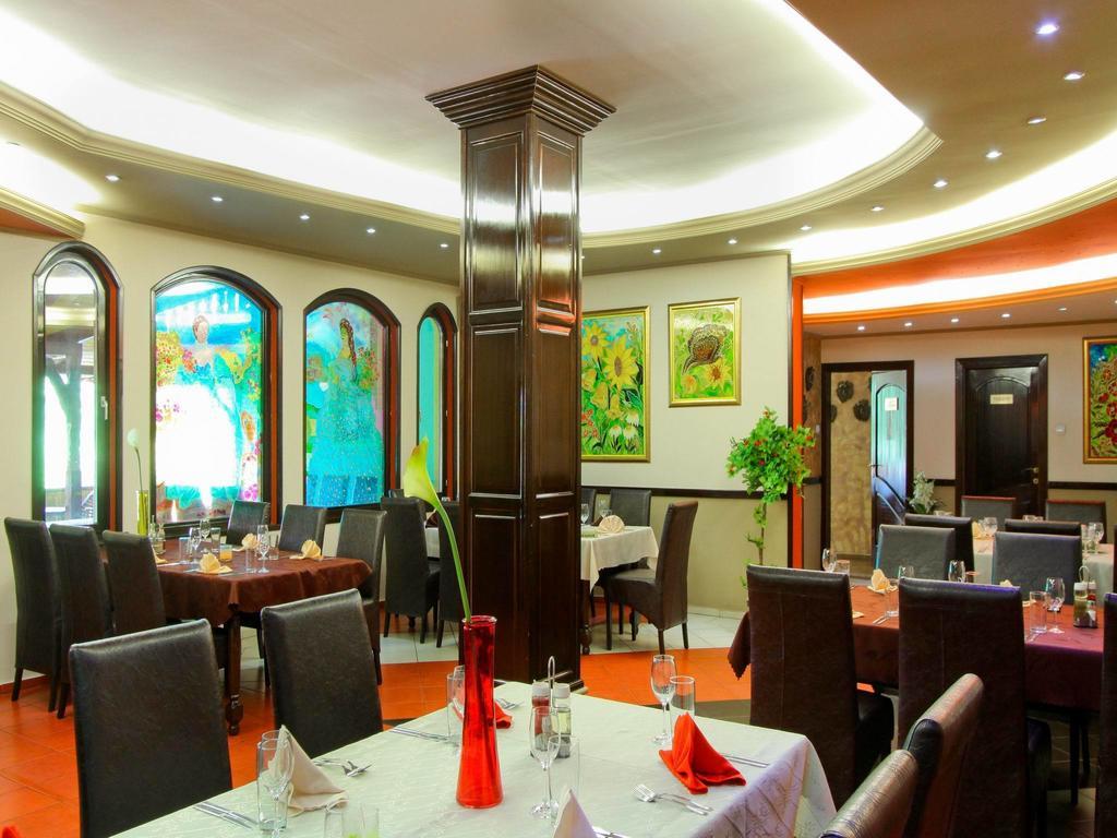 Vinski Dvor Palic Ngoại thất bức ảnh